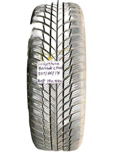 BRIDGESTONE BLIZZAK LM001 205/60R17 2018 ГОД 7,5 ММ