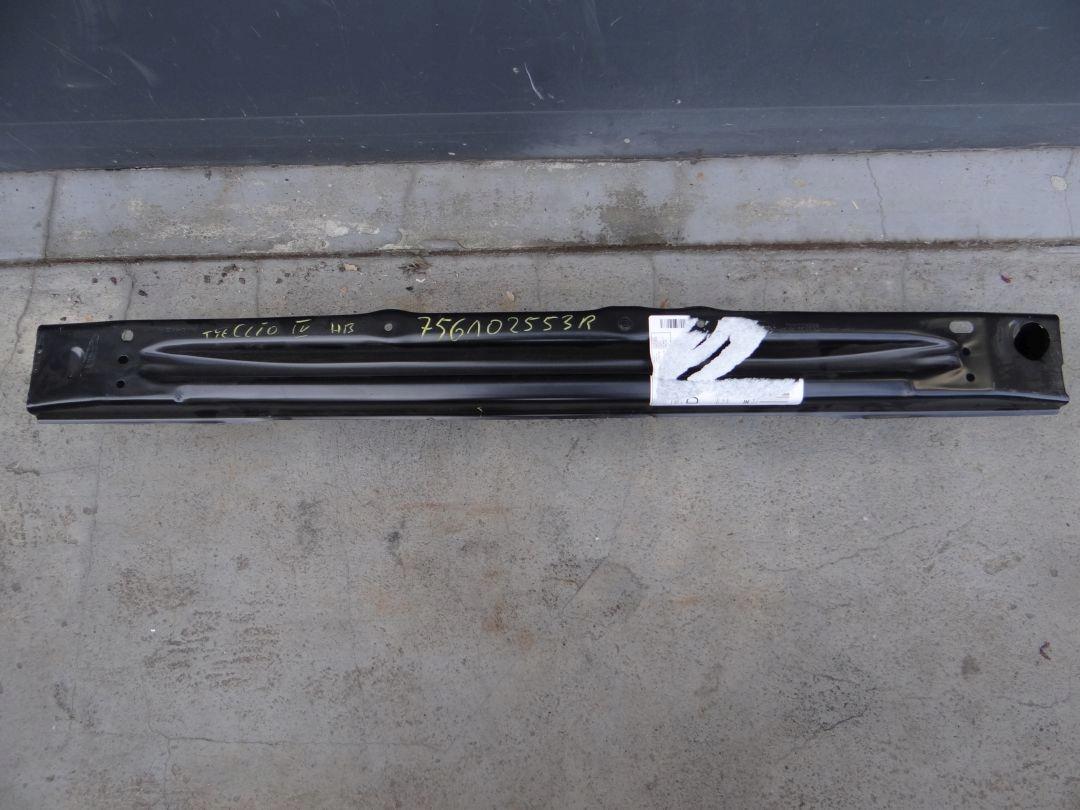 Бампер задний 756102553r Renault Clio IV