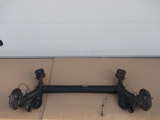 ap1 - Задня вісь ford fiesta mk7