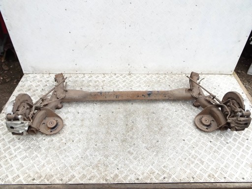 LPK27219 - Комплект задньої балки підвіски hyundai i20 08-15. диски