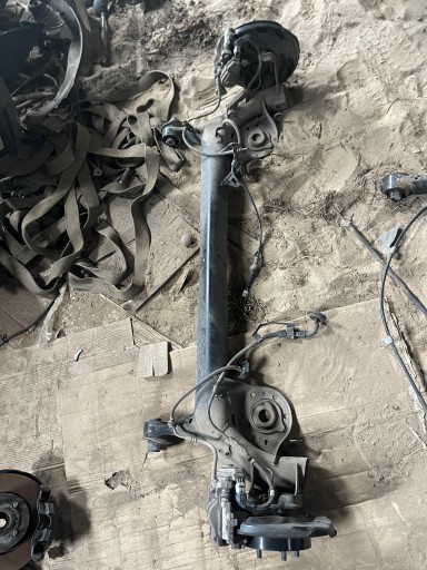 00002 - Toyota yaris iv 2020-2024 задняя подвеска