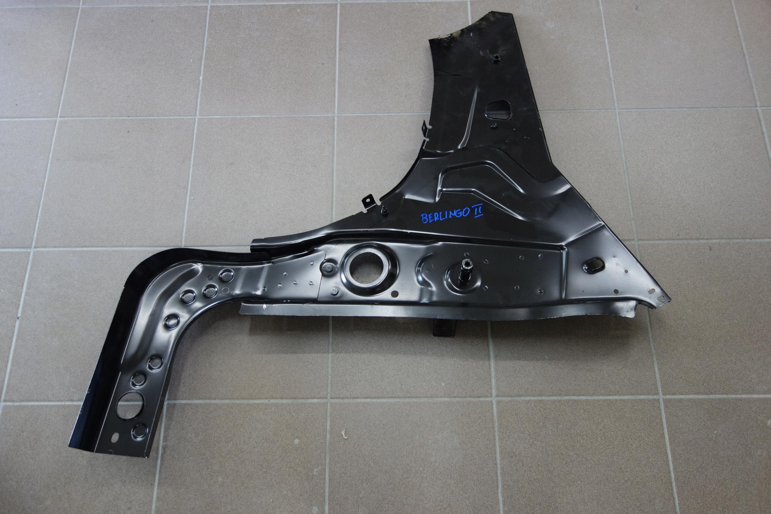 7119NJ - Berlingo Partner II обшивка крила передня права