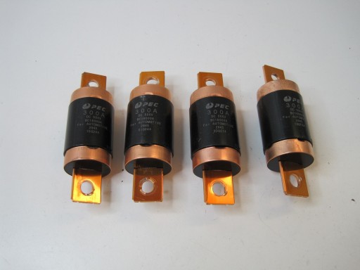 Предохранитель BC 300A DC500V Hyundai Ioniq BC16000A