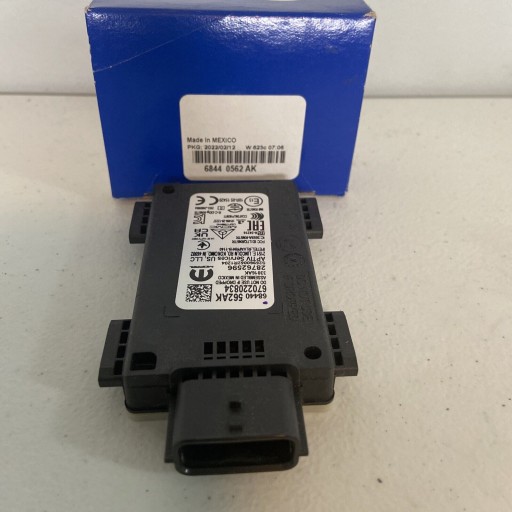 68440562AK - Датчик слепого пятна Jeep Grand Cherokee L WL 2021