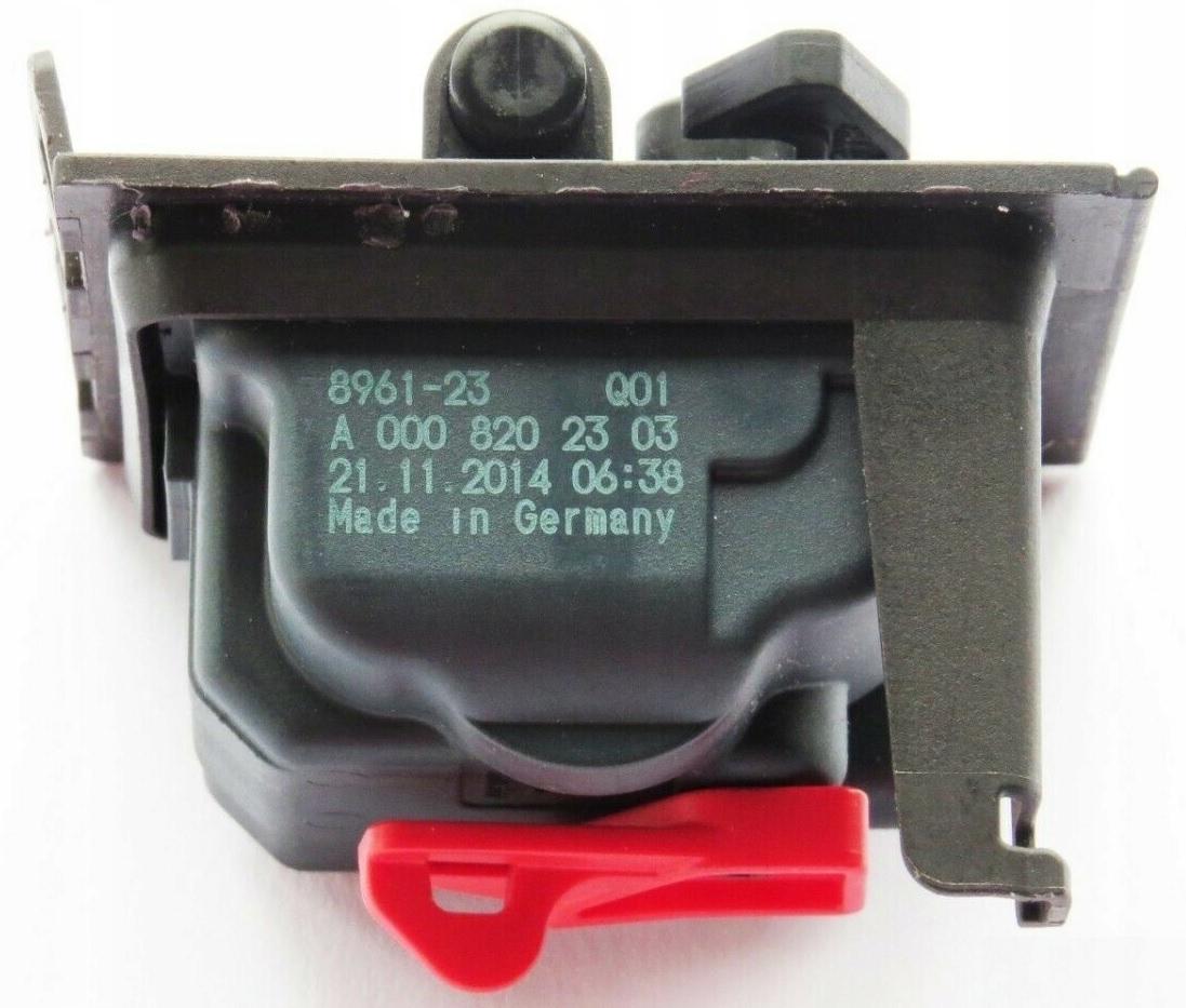 A0008207703 - Блокування приводу кришки паливного бака Mercedes W166