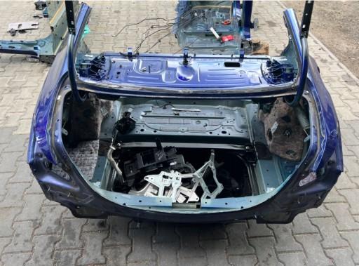 W205, - Заднее крыло, зад, четверть, зад Mercedes W205