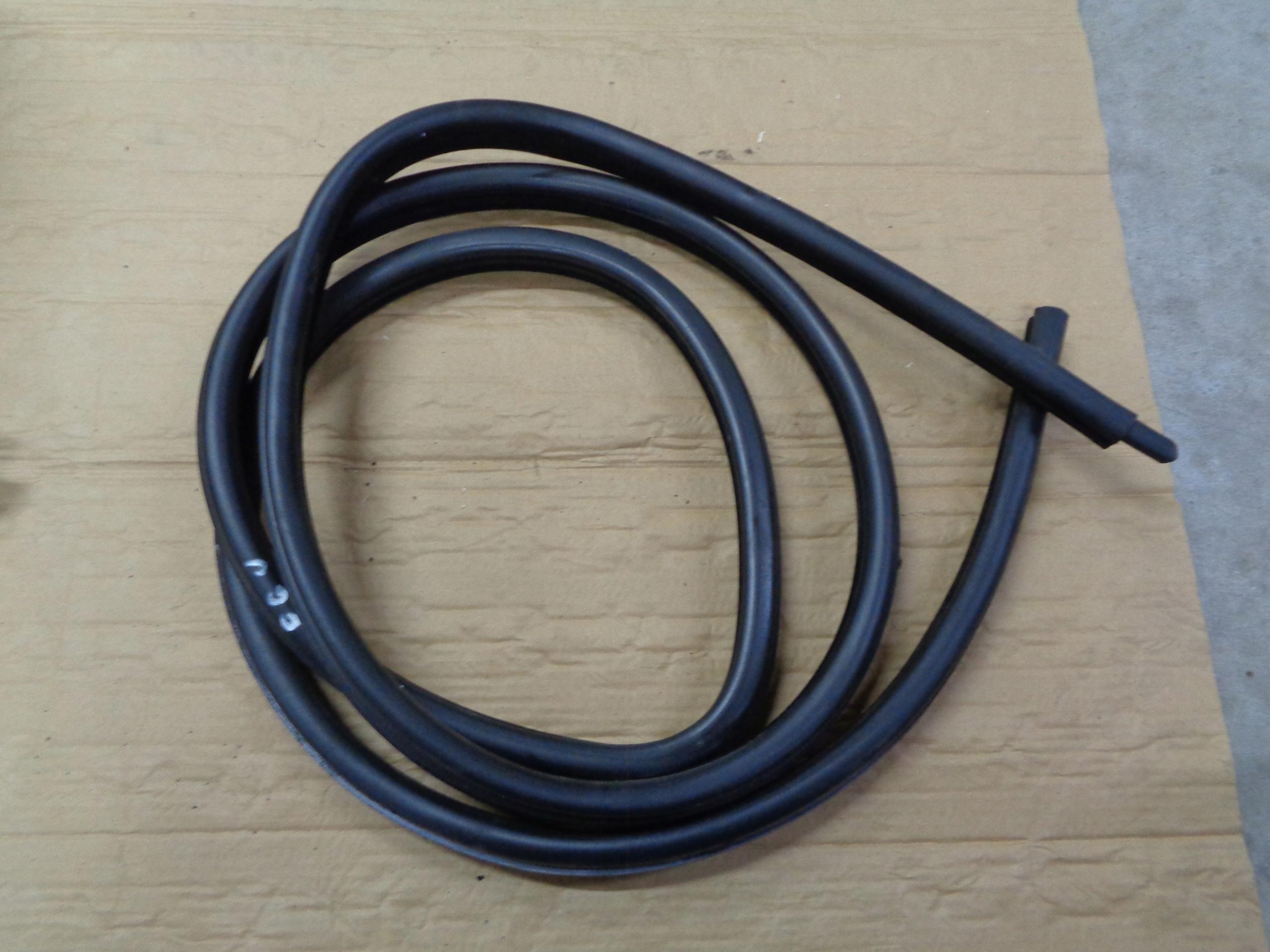 BMW E60 уплотнитель двери п ПД