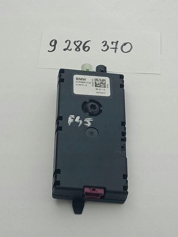 Bmw F45 антенный усилитель AM/FM 9286370