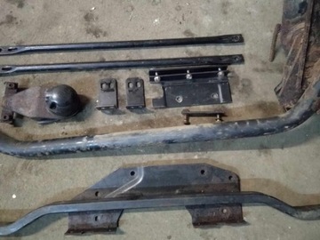 BMW e28 Оригінальний задній крюк Комплект Oem. Рідкість