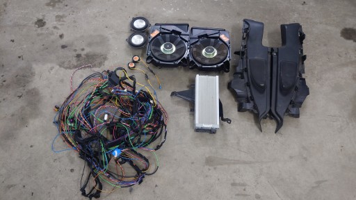 9170386 - Bmw e87 комплект акустической системы logic 7