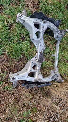 4x4 - BMW f10 f11 тележка с подъемной балкой передний передний задний привод задний привод