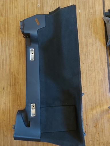 Бекон багажника левый задний Volvo V70 III