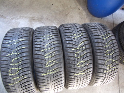 Bridgestone Blizzak LM001 205/55/16