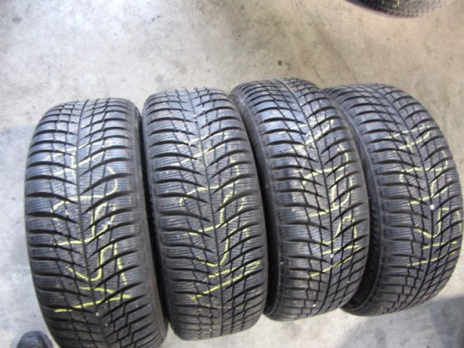 Bridgestone Blizzak LM001 205/55/16