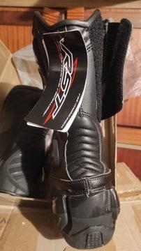Мотоциклетные ботинки RST, размер 43.