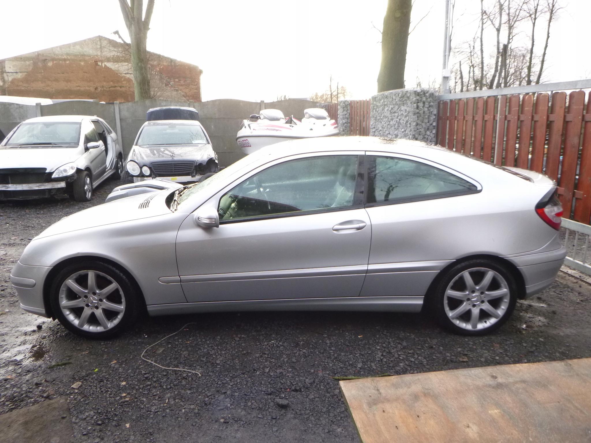 C-Class W203 COUPE накладка на порог левая * C775*