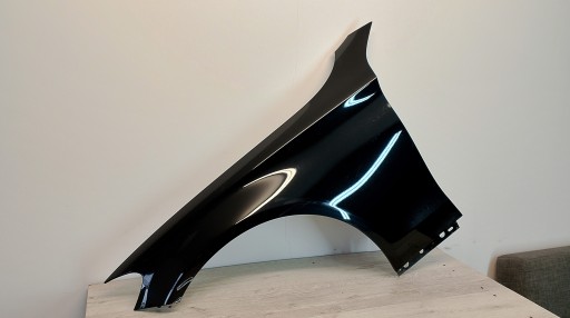 C клас W205 лівий фенд фронт передній чорний