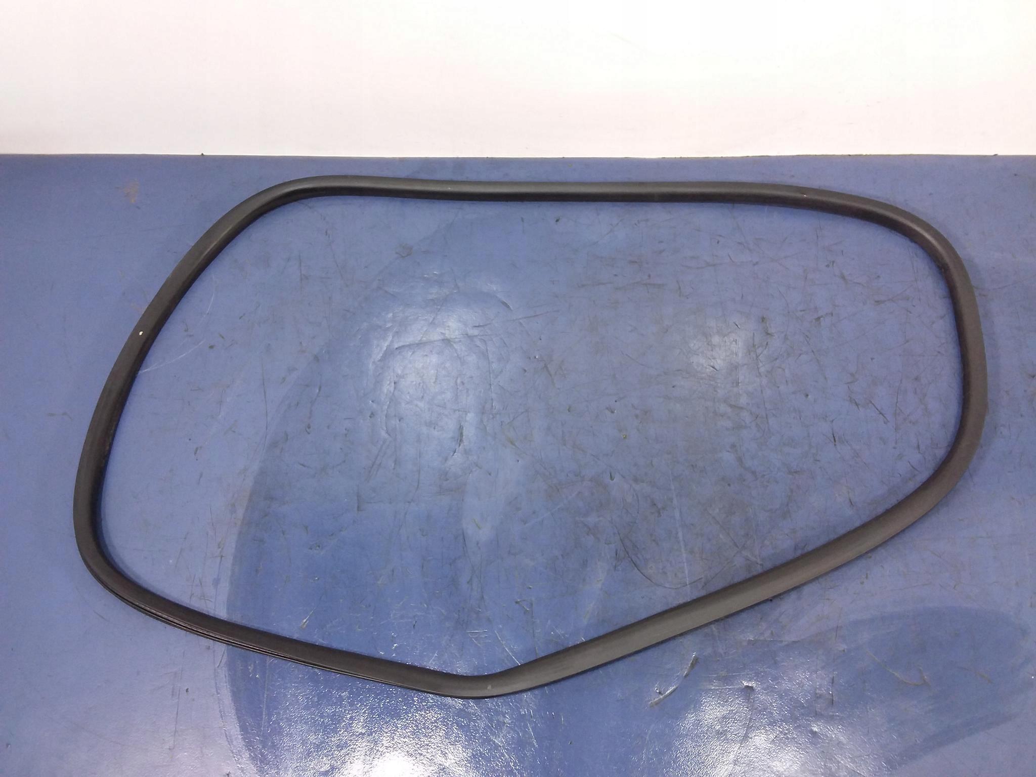 9676258980 - C4 PICASSO II уплотнение двери передняя правая