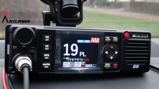 CBradio 4x4 Wrangler JK Midland 88 Firestik FS3