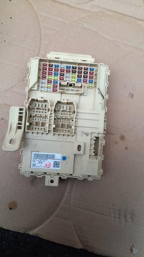 КОРОБКА ЗАПОБІЖНИКІВ CEED III 91951-J7510 КОРОБКА