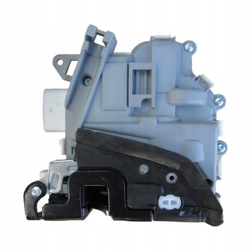 7500050 - Центральный замок передний правый AUDI A4 A5 Q3 Q5 Q7