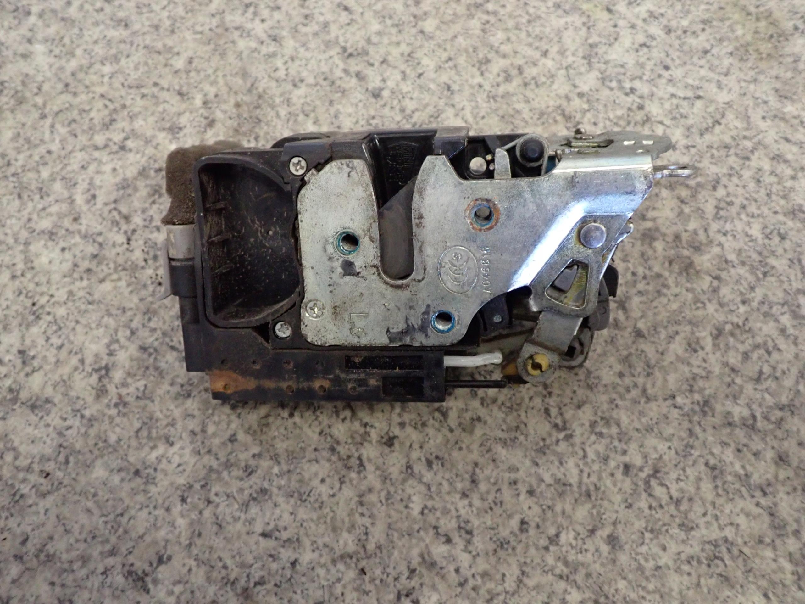 CHEVROLET AVEO T250 замок передней левой двери