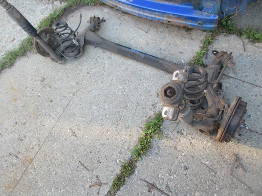 Chevrolet aveo t300 1.2 1.4 задня допомога