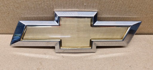 CHEVROLET AVEO T300 БЕЙДЖ РЕШІТКА ЕМБЛЕМА ПЕРЕДНЯ ОРГАНІЗАЦІЯ BDB ЄС ДЕРЖАВА