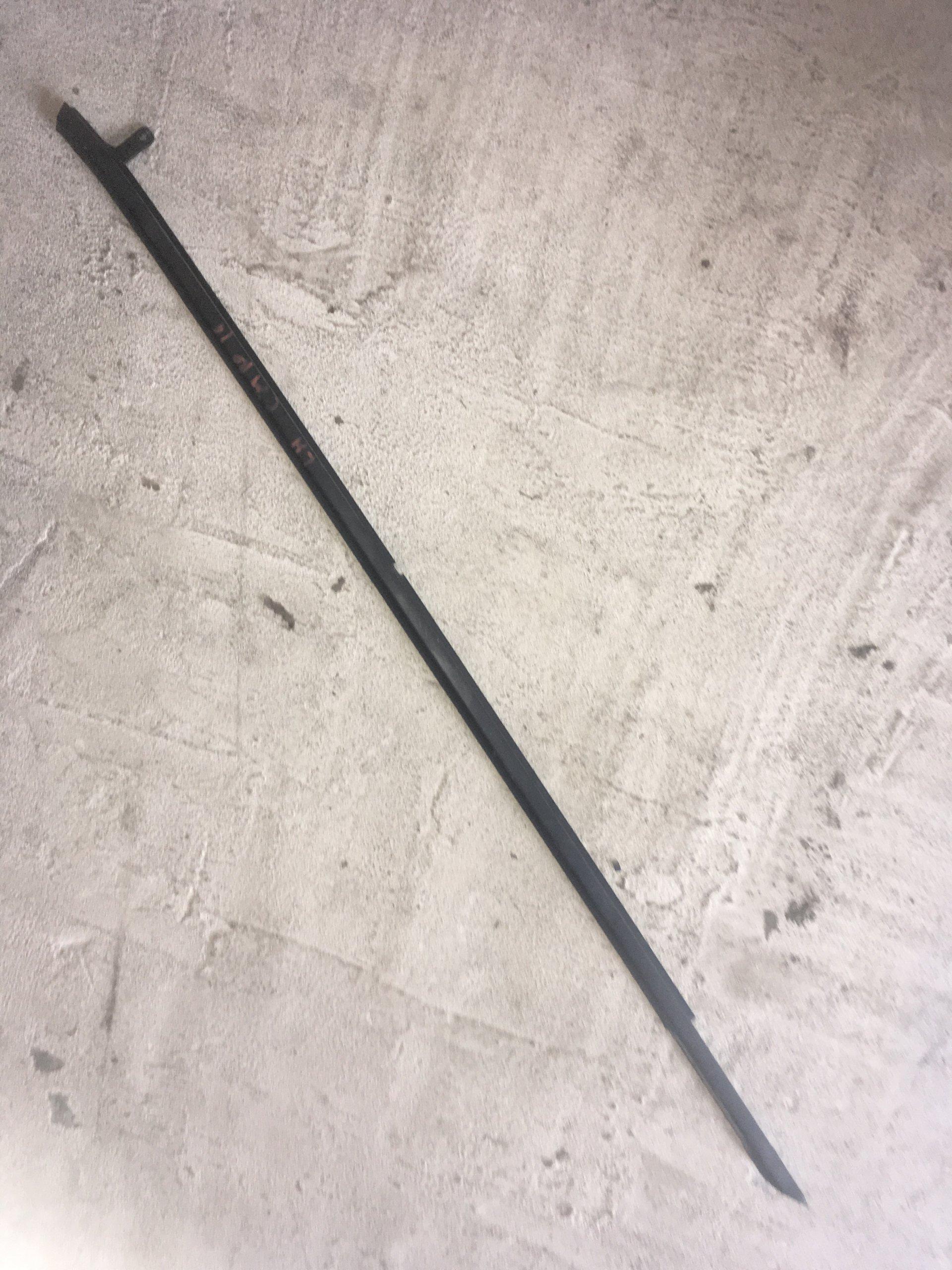 84124303 - Шевроле Камаро 2016 2017 2018 16 17 планка двері