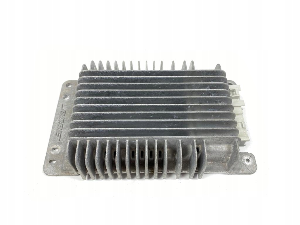 15054673 - CHEVROLET GMC CADILLAC 03-06R УСИЛИТЕЛЬ BOSE