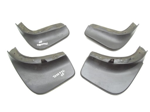 КОМПЛЕКТ КОЛІСНИКІВ VW TOUAREG II 7P 10- 7P0075111 7P0075101