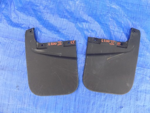 Брызговики задний левый правый комплект L200 II 16-19R