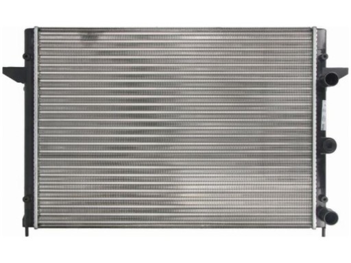 Радиатор ниссенс 63992