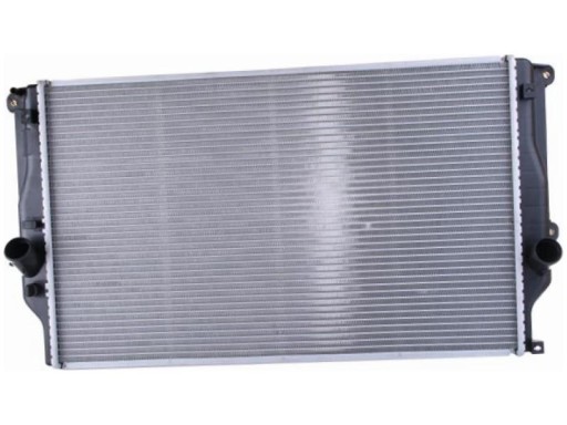 РАДИАТОР NISSENS 64677A