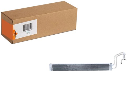 31808 - МАСЛООХОЛОДЖУВАЧ AUDI Q7 VW TOUAREG 2.5D-3.6 01/03-08/15 NRF