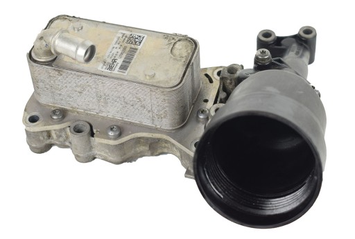 Масляный радиатор MERCEDES 2.2 CDI A651801165