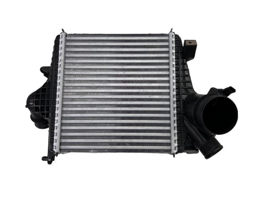 ИНТЕРКУЛЕР ВОЗДУХООХЛАДИТЕЛЯ AUDI 4M0145803BP