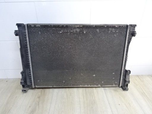 Водяний кулер a2045003703 mercedes