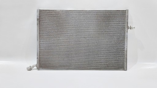 18681 - ВОДЯНИЙ КУЛЕР MERCEDES C CLASS W205 18 р. A0995002003