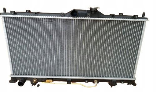 ВОДООХЛАДИТЕЛЬ MITSUBISHI 380 2005- 3.8
