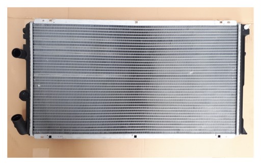 8MK 376 - Кулер води nissan interstar opel movano master