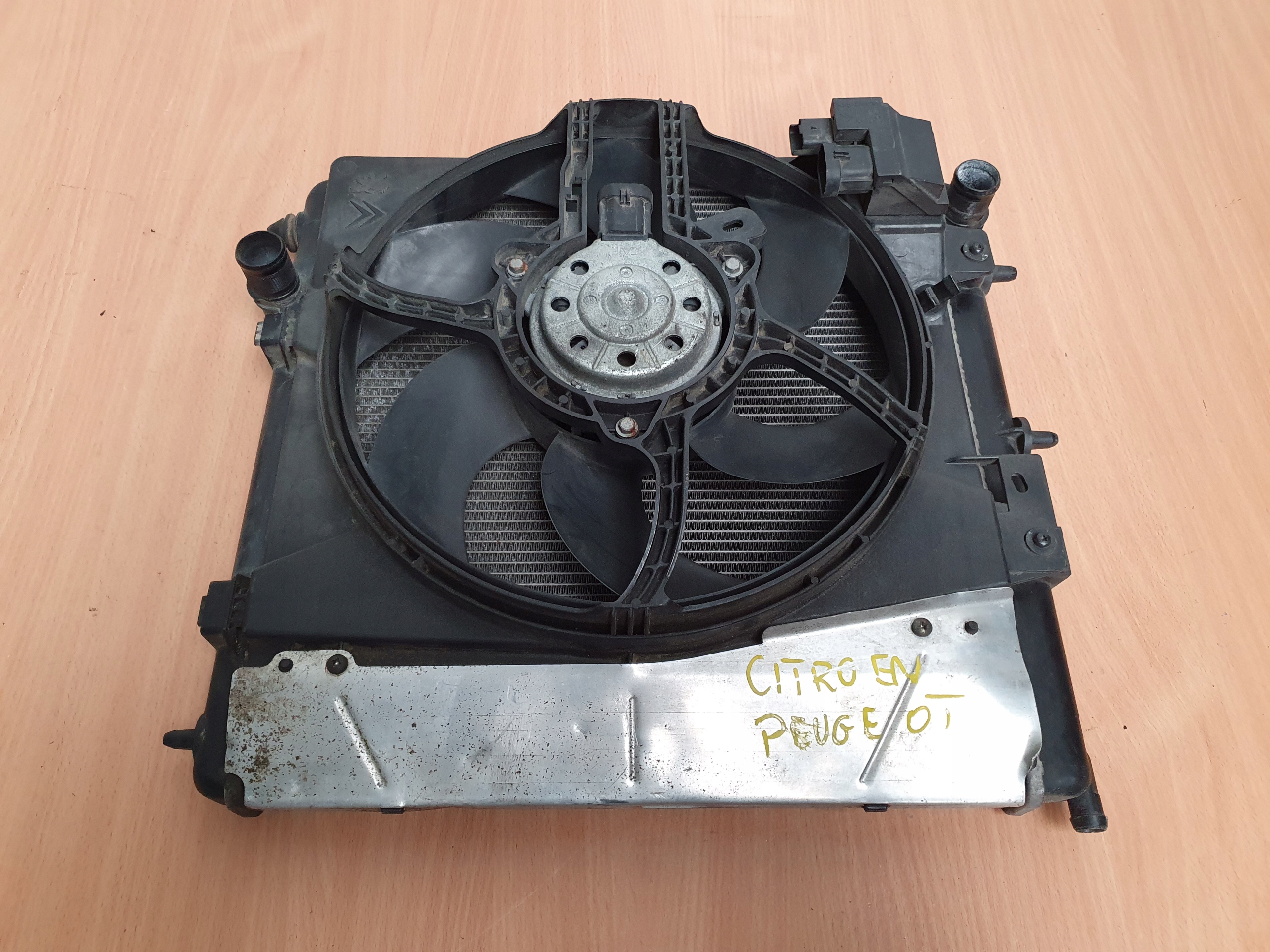 9653804080 - Охолоджувач води вентилятор PEUGEOT 207 CITROEN C3