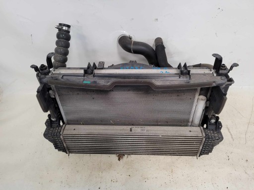 КОМПЛЕКТ РАДИАТОРОВ SUZUKI VITARA III 2021 1.4 HYBRID