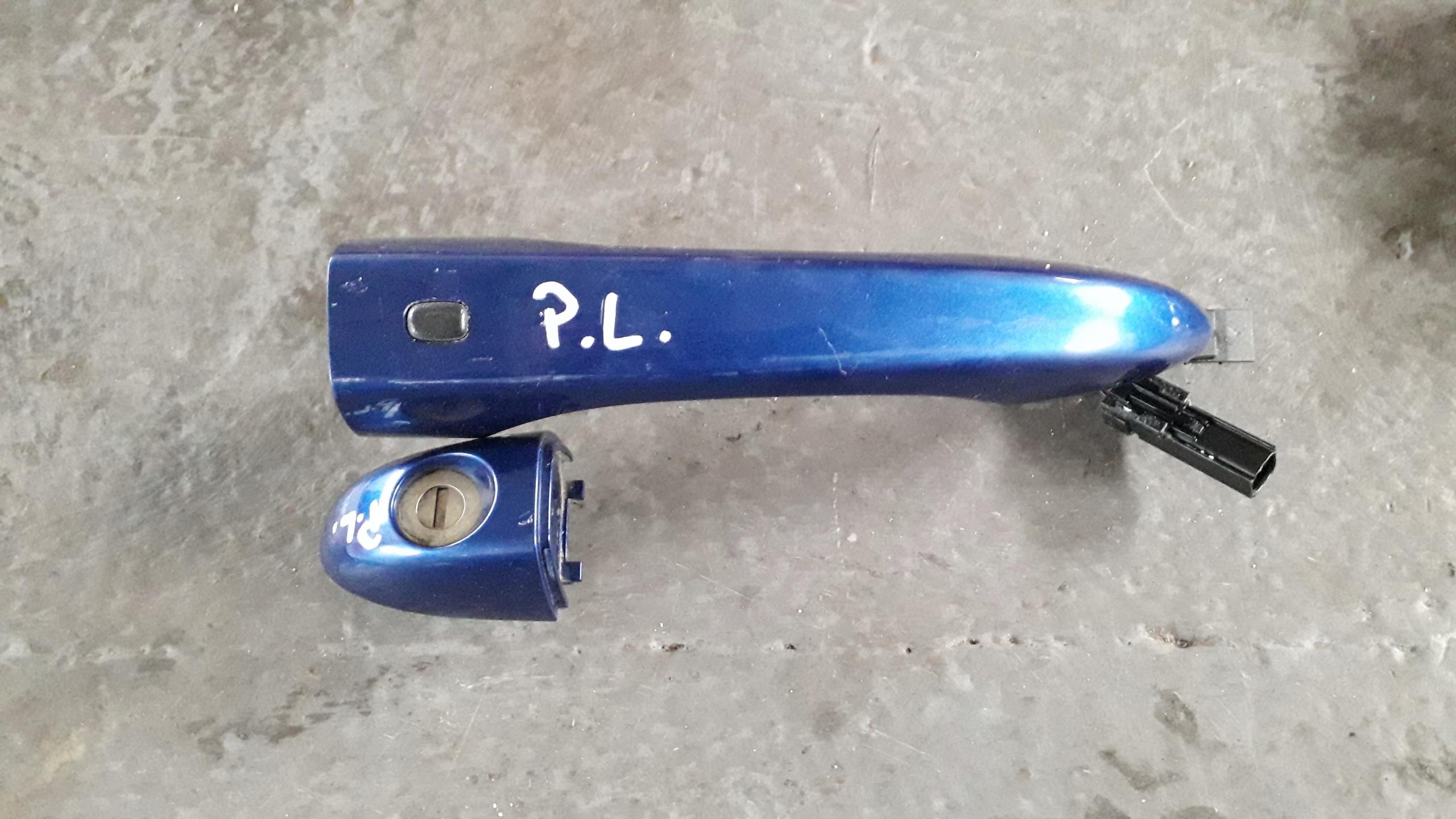 CHRYSLER 200 II 2015 - РУЧКА ДВЕРИ ПЕРЕДНЯЯ ЛЕВАЯ