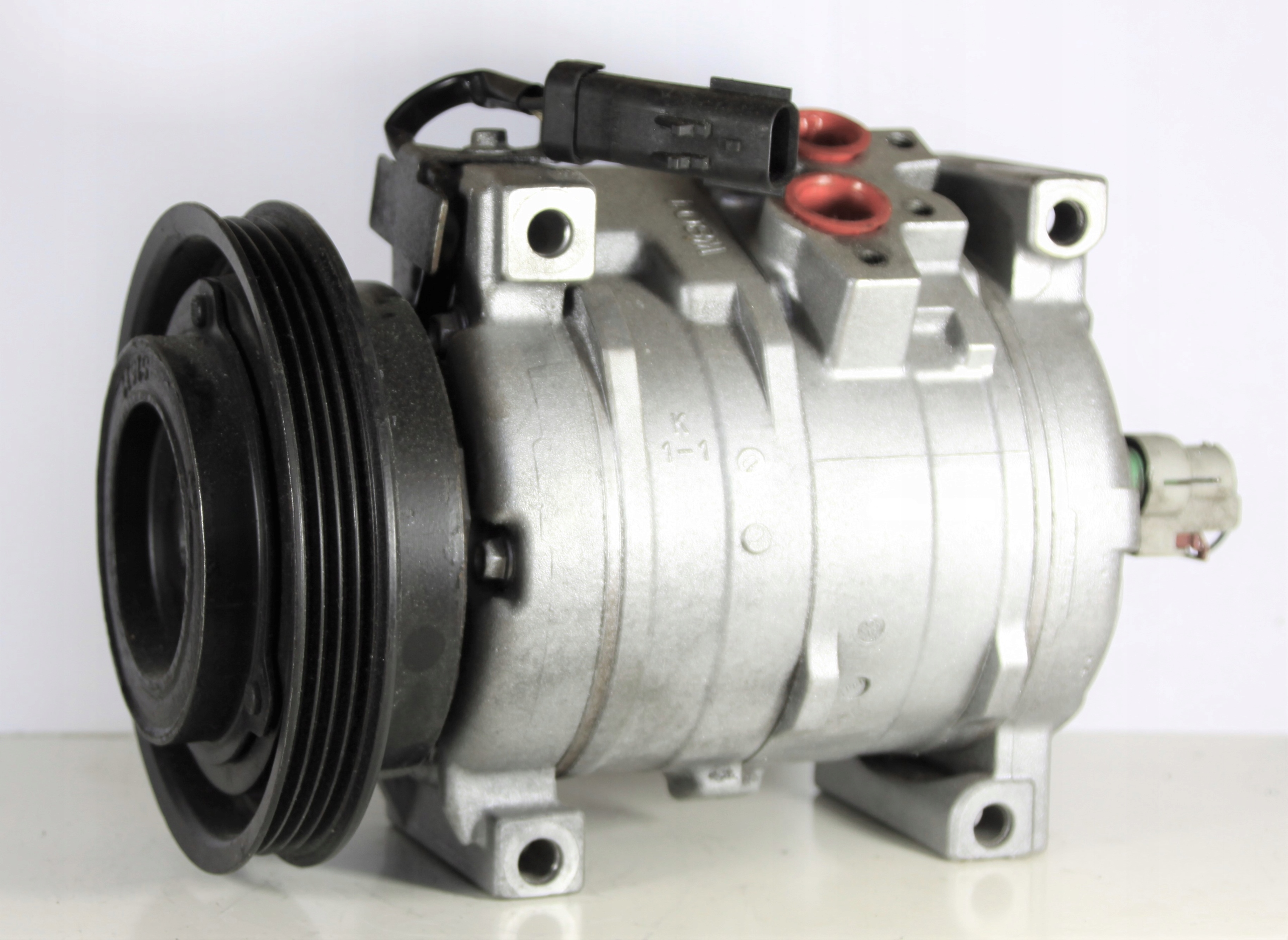 05058032 05058032AA - CHRYSLER PT CRUISER 2.0 2.4 відновлений компресор