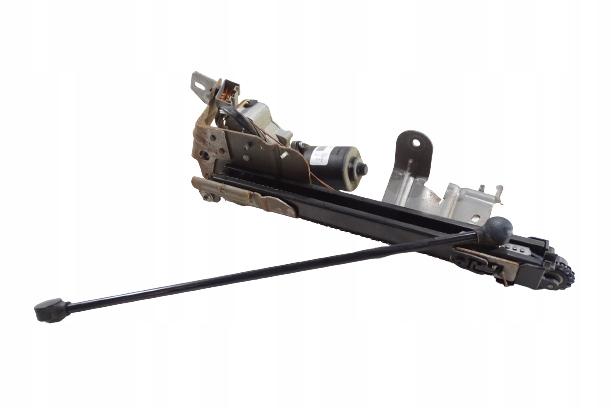 04894596AA - CHRYSLER TOWN COUNTRY 11-ПРИВОД ЗАКРЫЛКА МЕХАНИЗМ