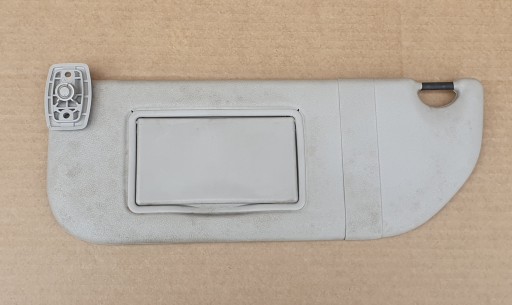 02-09r - CITROEN C2 C3 02-09 СОЛНЦЕЗАЩИТНИК ПРАВЫЙ