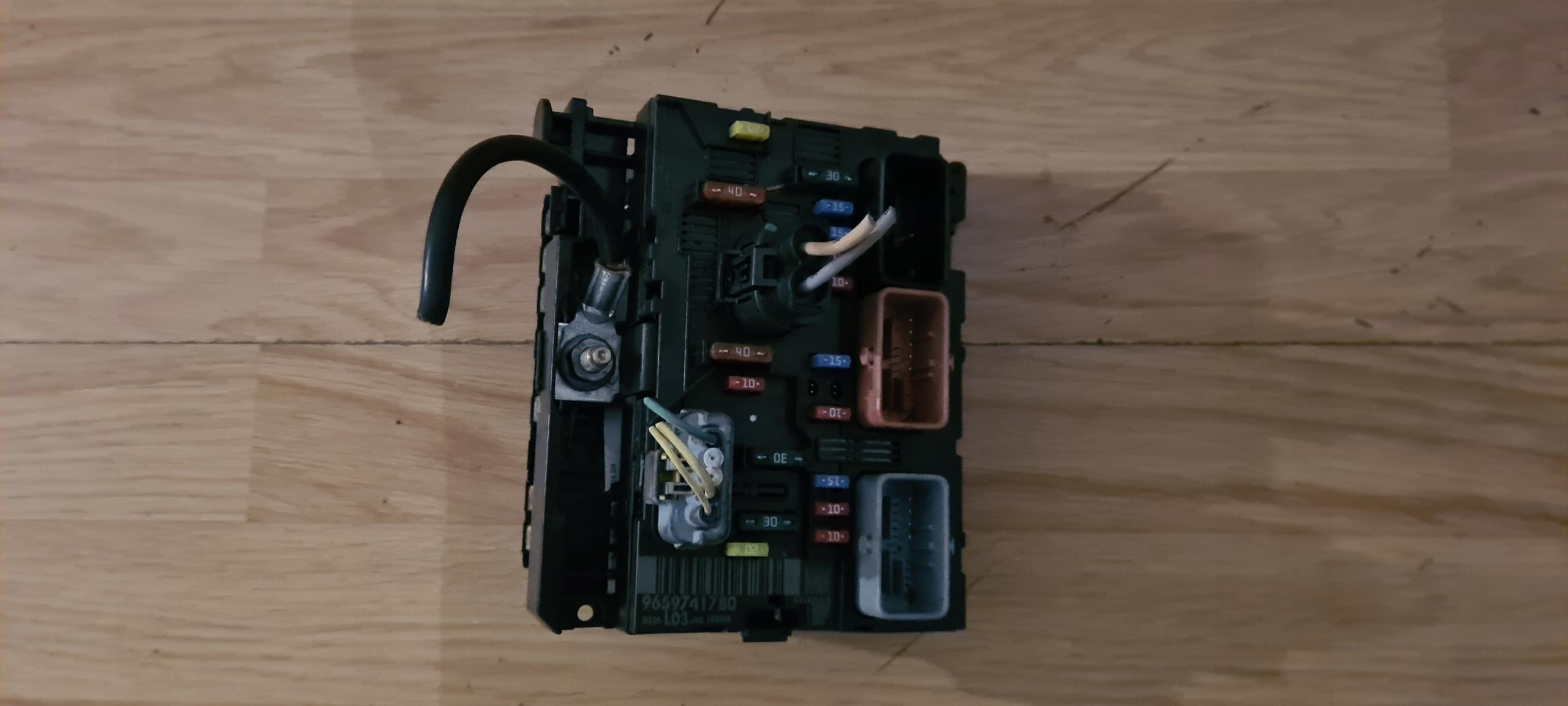 CITROEN C2 коробка BSM L03-00 9659741780