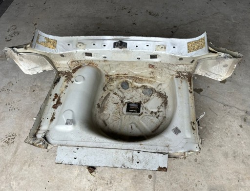 CITROEN C3 II ванна задний ремень