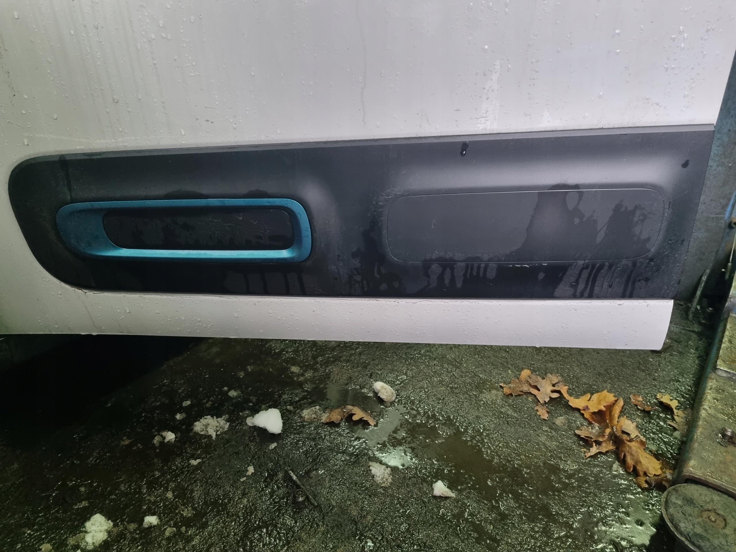 16- 1,2 - CITROEN C3 III 16-1, 2 b Lift обшивка дверей LP